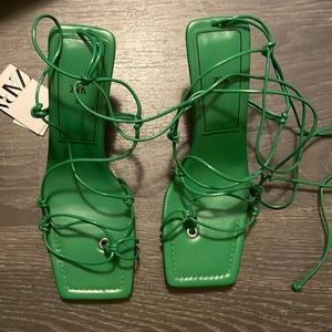 NWT ZARA lace up green heel sandal